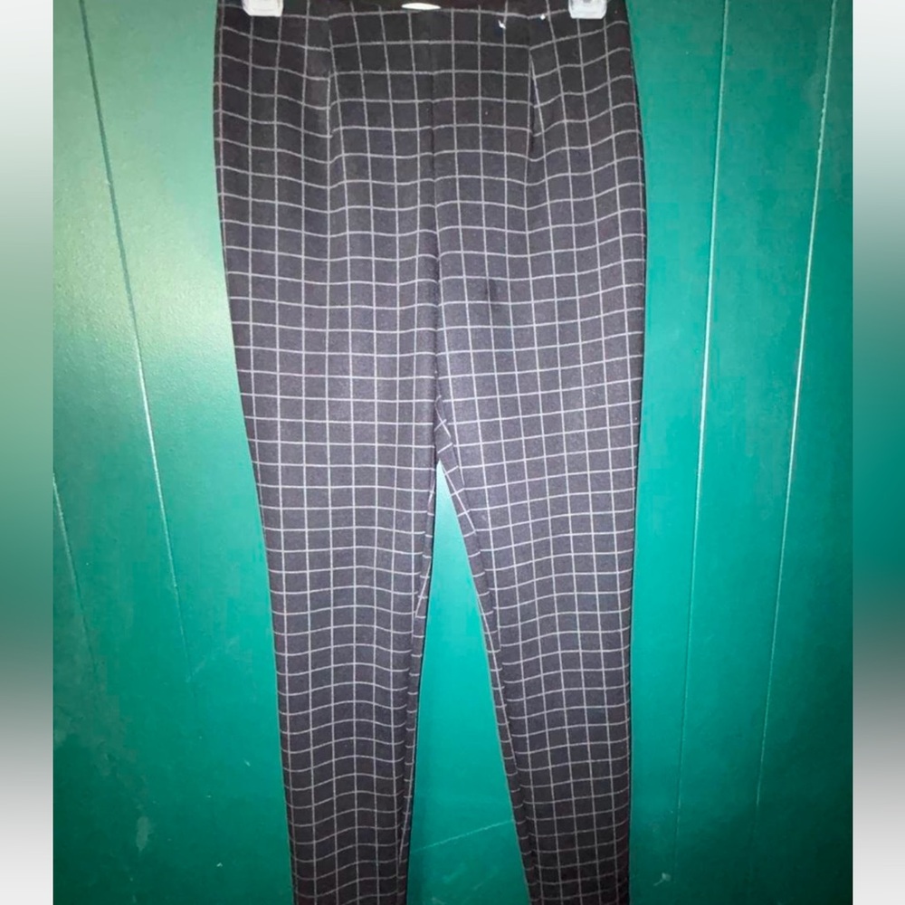 Calvin Klein form fitting straight legged slacks